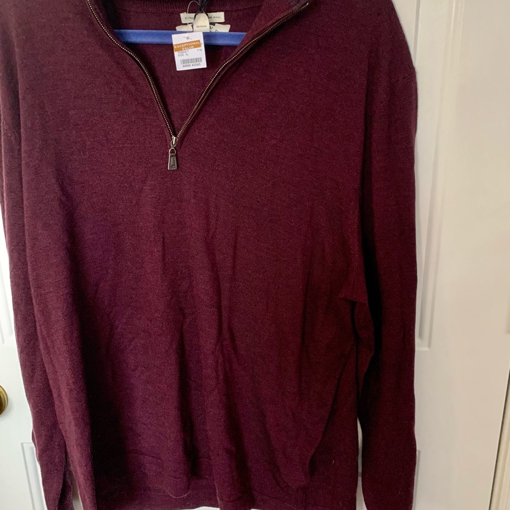 NWT Men’s Burgundy Quarter Zip Sweater - XL